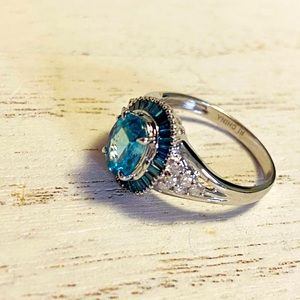 14K white gold zircon/ diamond ring
